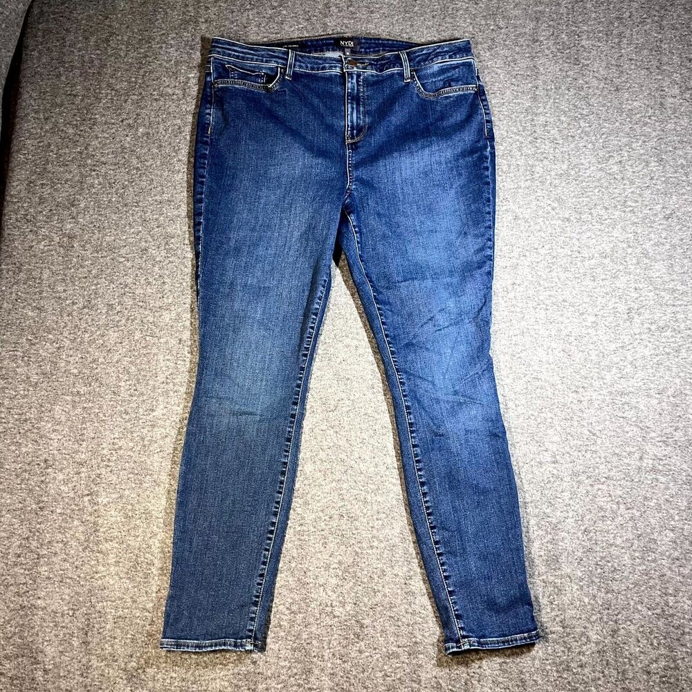 NYDJ Ami Skinny Jeans Size 16 Medium Wash Stretch Blue Denim 37x28 Preppy